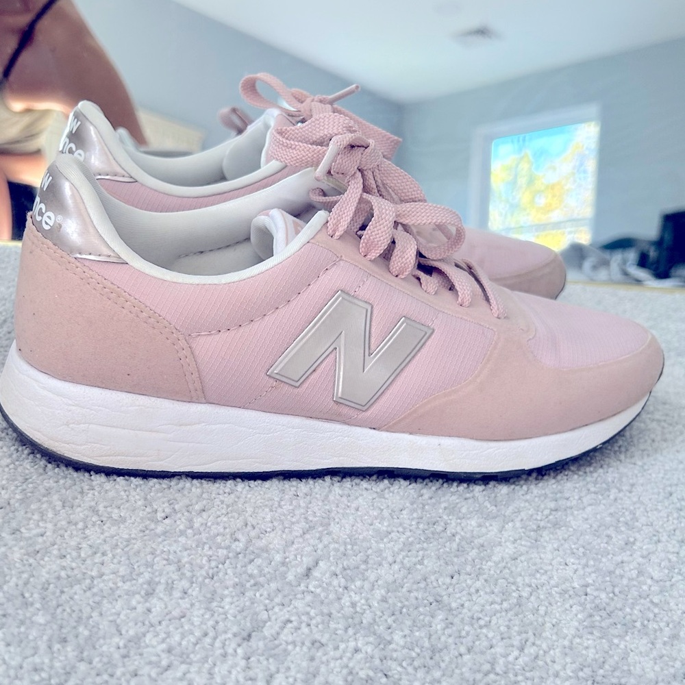 New balance pink sneakers